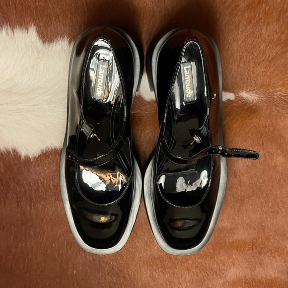 Olivia Platform Pump In Black Patent Leather - Picture 4 of 9